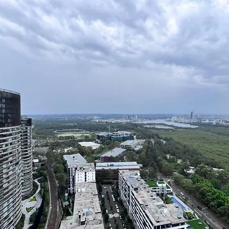 High Level Fabulous View 4Beds Apt In Olympic Park Sydney Exterior photo
