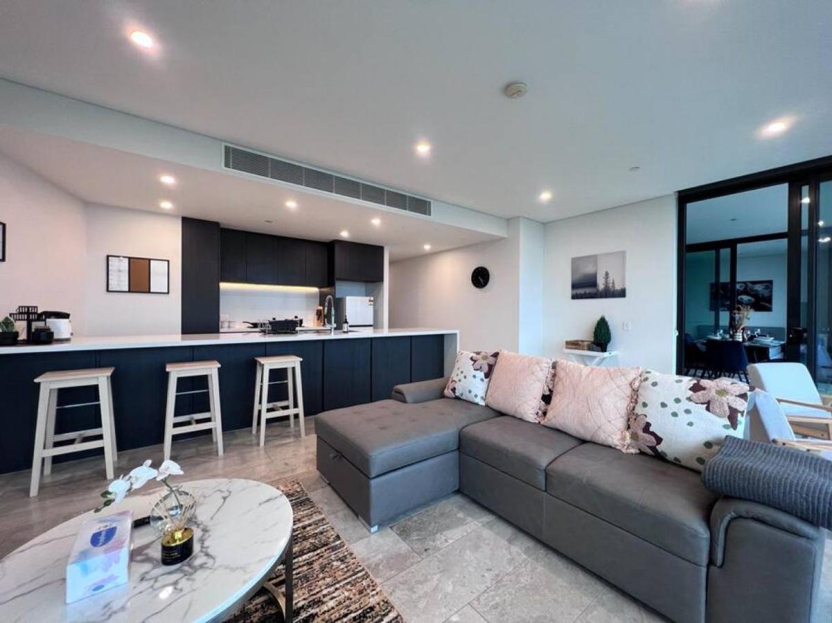 High Level Fabulous View 4beds In Olympic Park Sydney