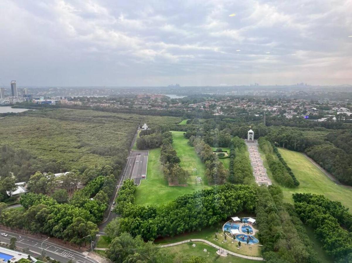 High Level Fabulous View 4beds In Olympic Park Apartment *